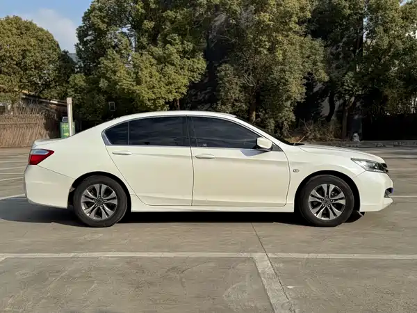 Honda Accord 2015