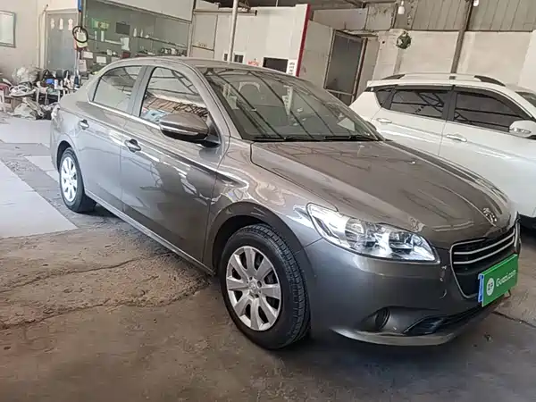 Peugeot 301 2014