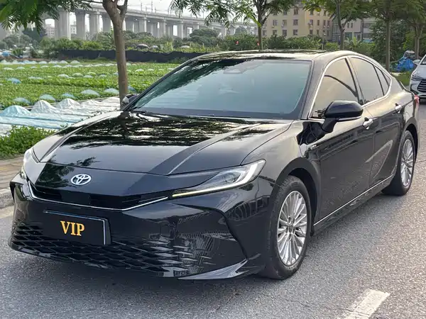 Toyota Camry 2024