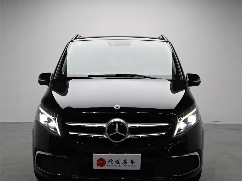 Mercedes-Benz V-Class 2023 — фото 2