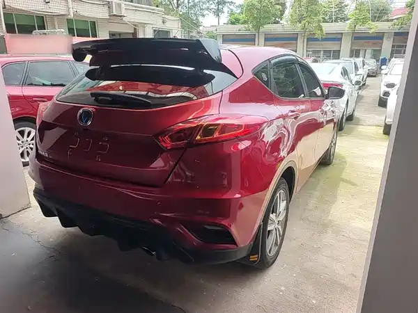 Changan Eado XT 2015