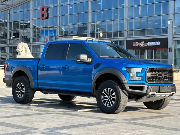 Ford F-150 Raptor 2020