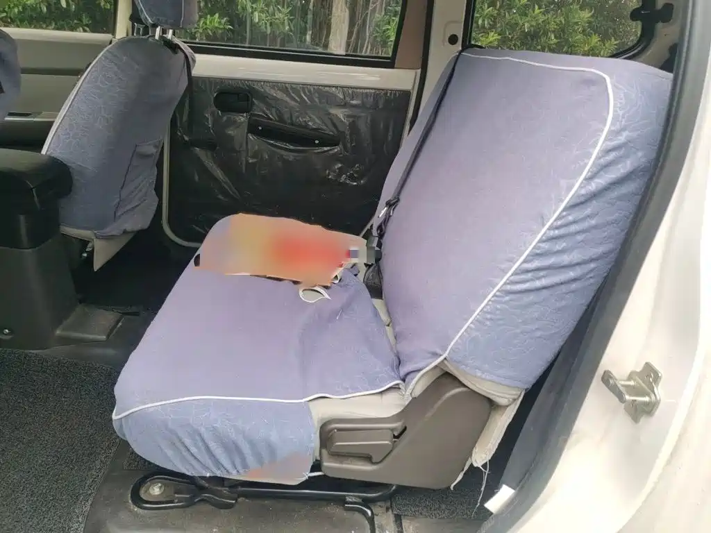 Wuling Hongguang 2019 — фото 15