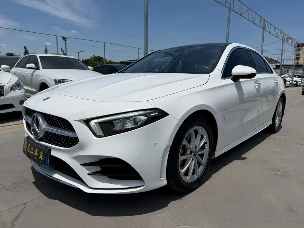 Mercedes-Benz A-Class 2021 — фото 1