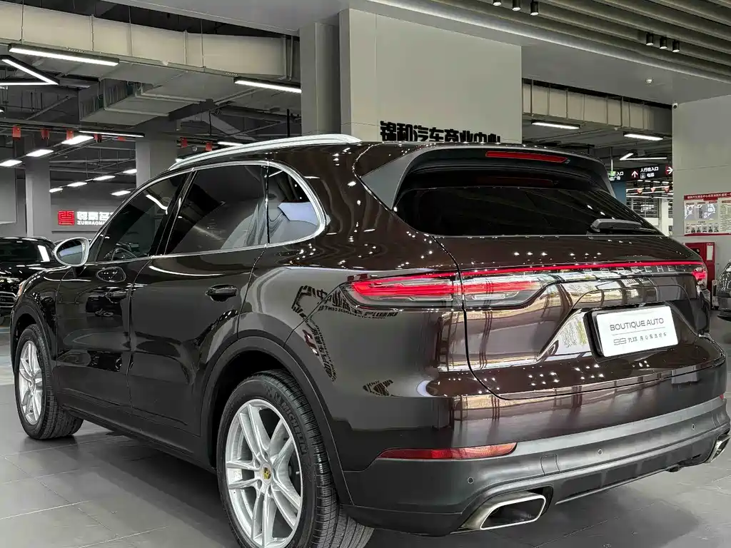 Porsche Cayenne 2020 — фото 4