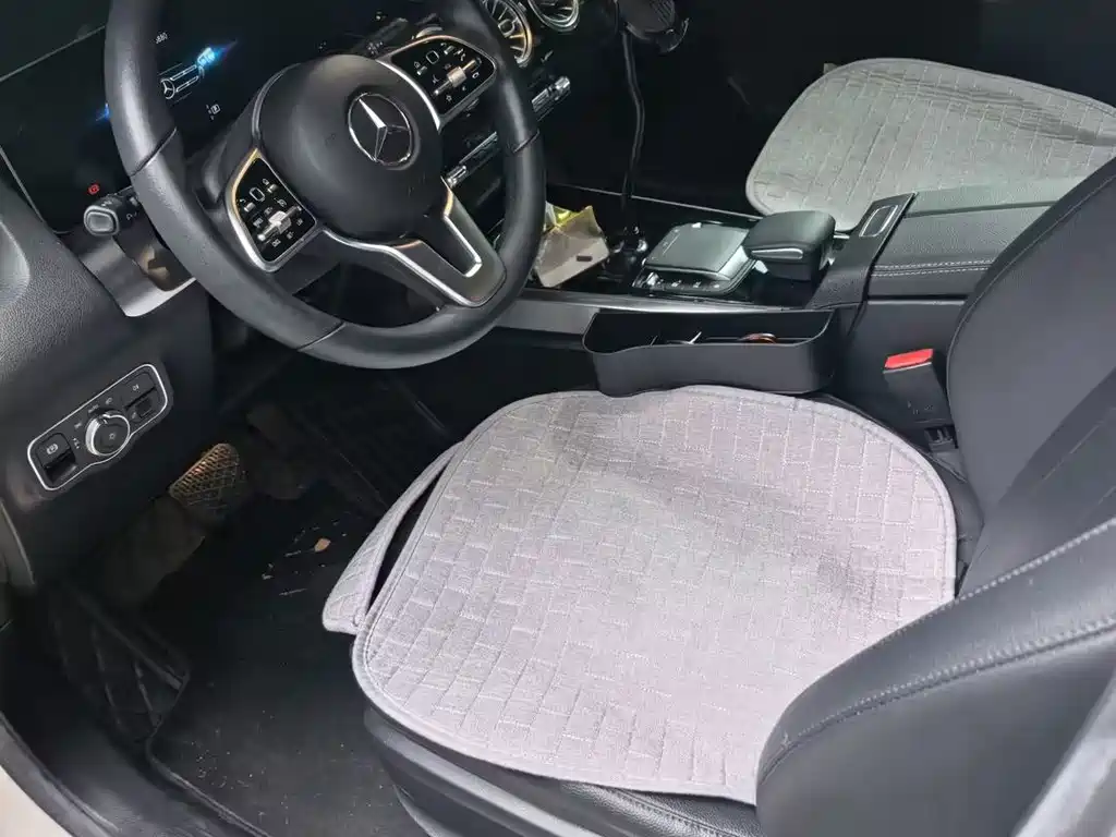 Mercedes-Benz GLB 2020