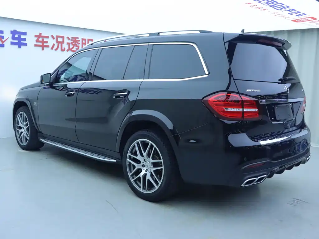 Mercedes-Benz GLS AMG 2018 — фото 24