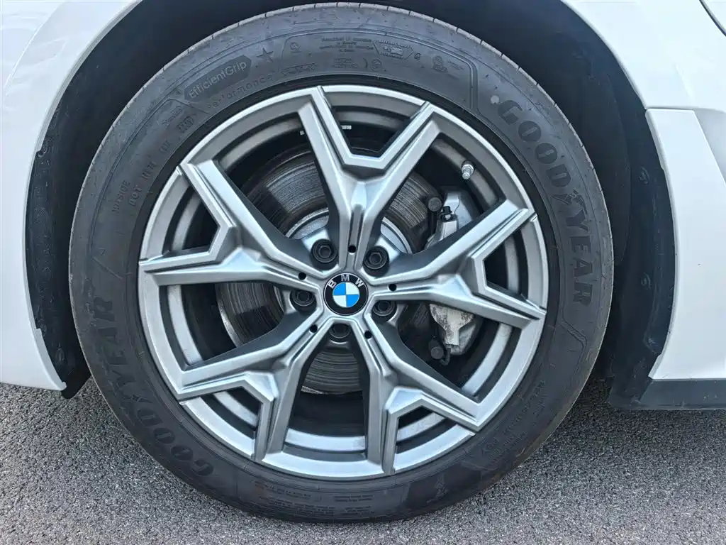 BMW i3 2025 — фото 8