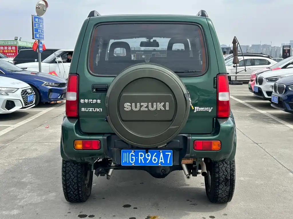 Suzuki Jimny 2012