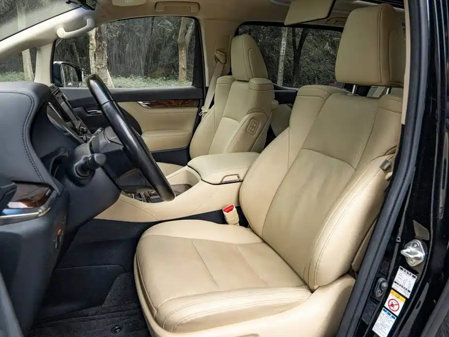 Toyota Alphard 2019 — фото 9