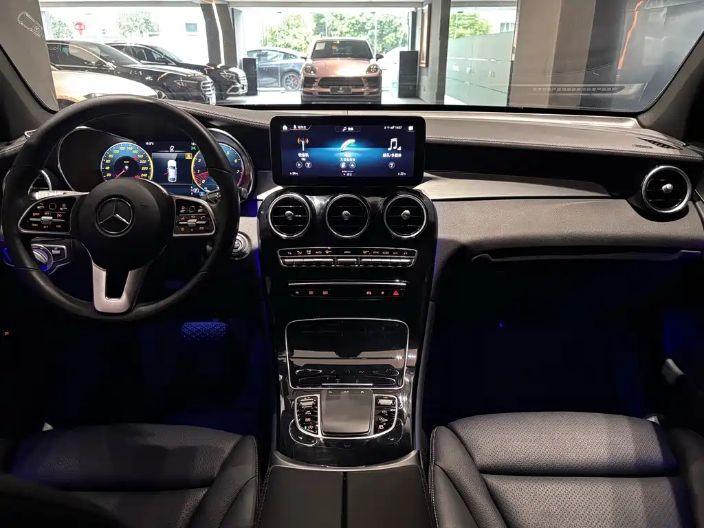 Mercedes-Benz GLC Coupe 2021 — фото 9