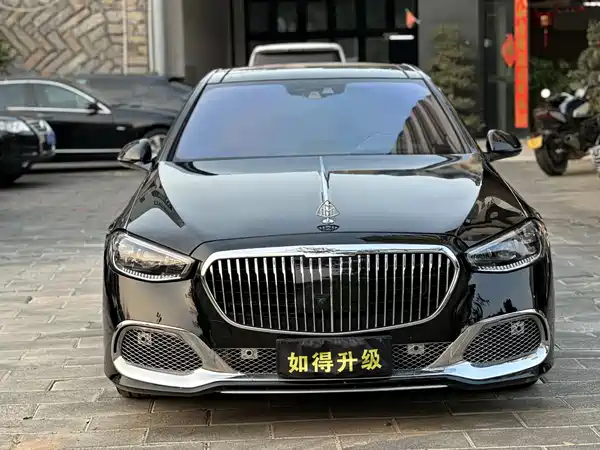 Mercedes-Benz S-Class 2012