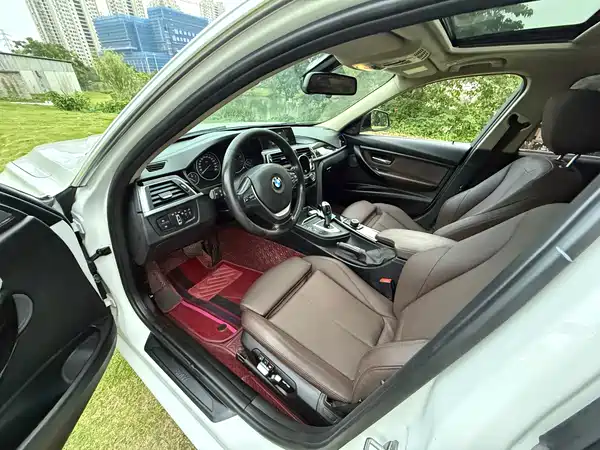 BMW 3 Series 2018