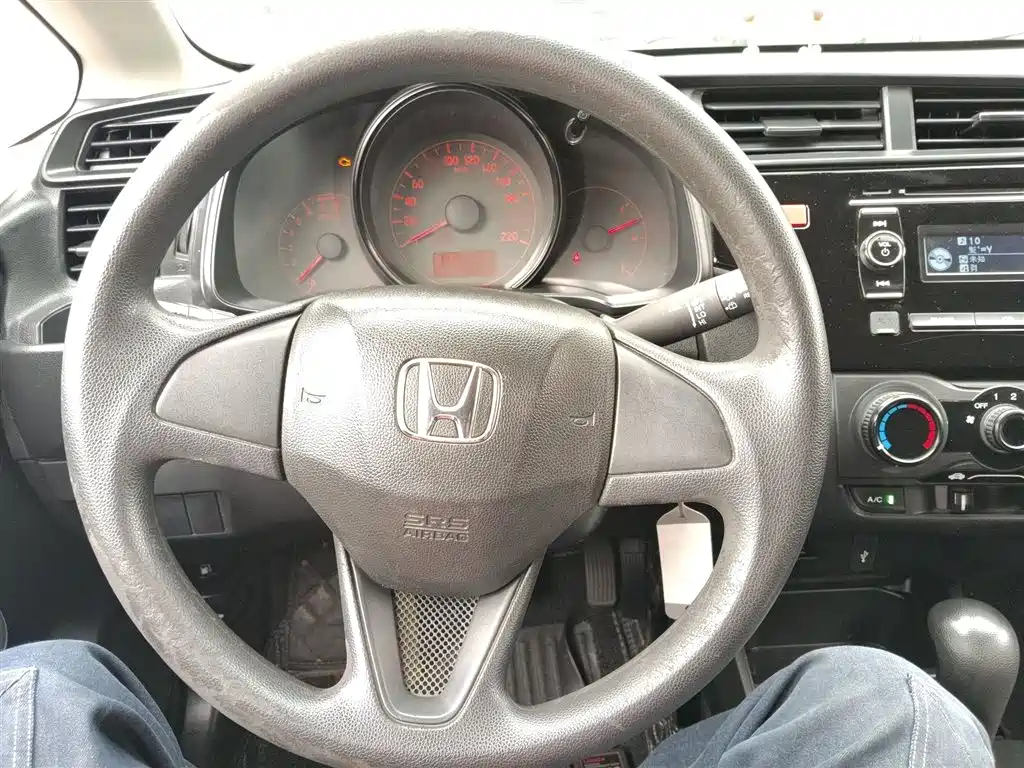 Honda Fit 2018 — фото 7