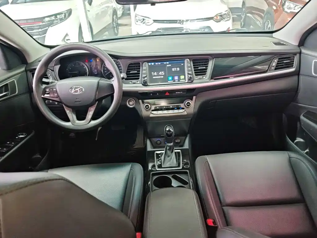 Hyundai Mistra 2018 — фото 10