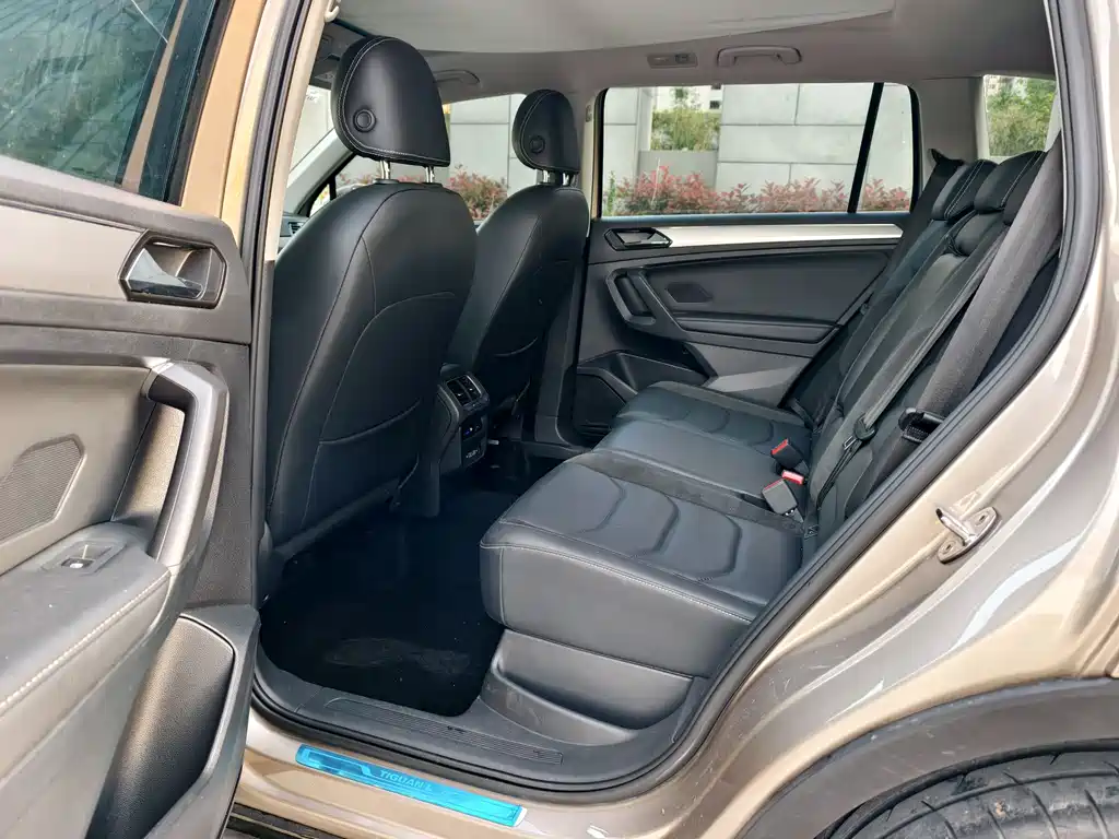 Volkswagen Tiguan L 2019 — фото 8