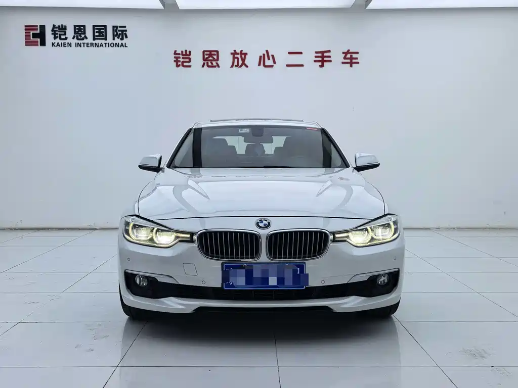 BMW 3 Series 2019 — фото 2