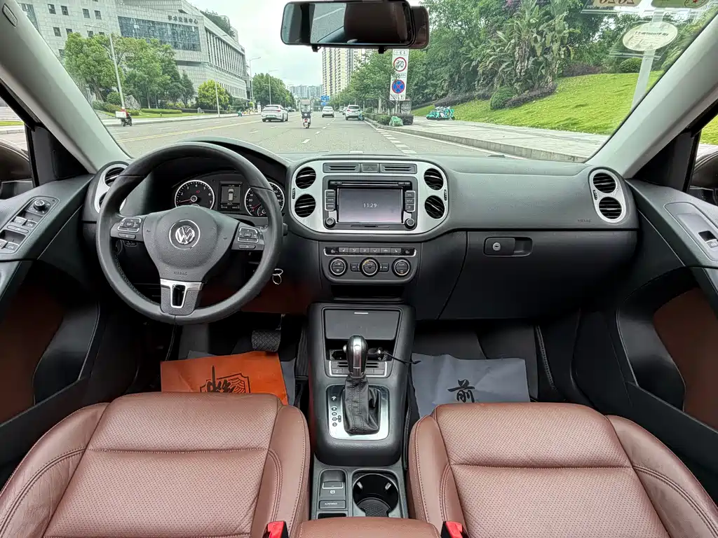 Volkswagen Tiguan 2014 — фото 16