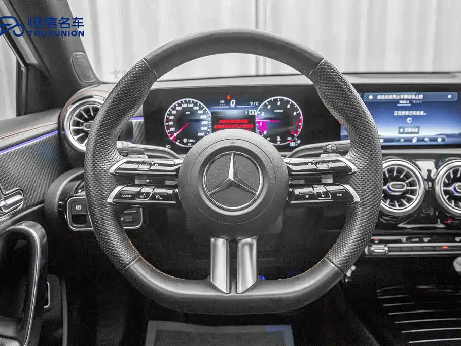 Mercedes-Benz A-Class 2023 — фото 17