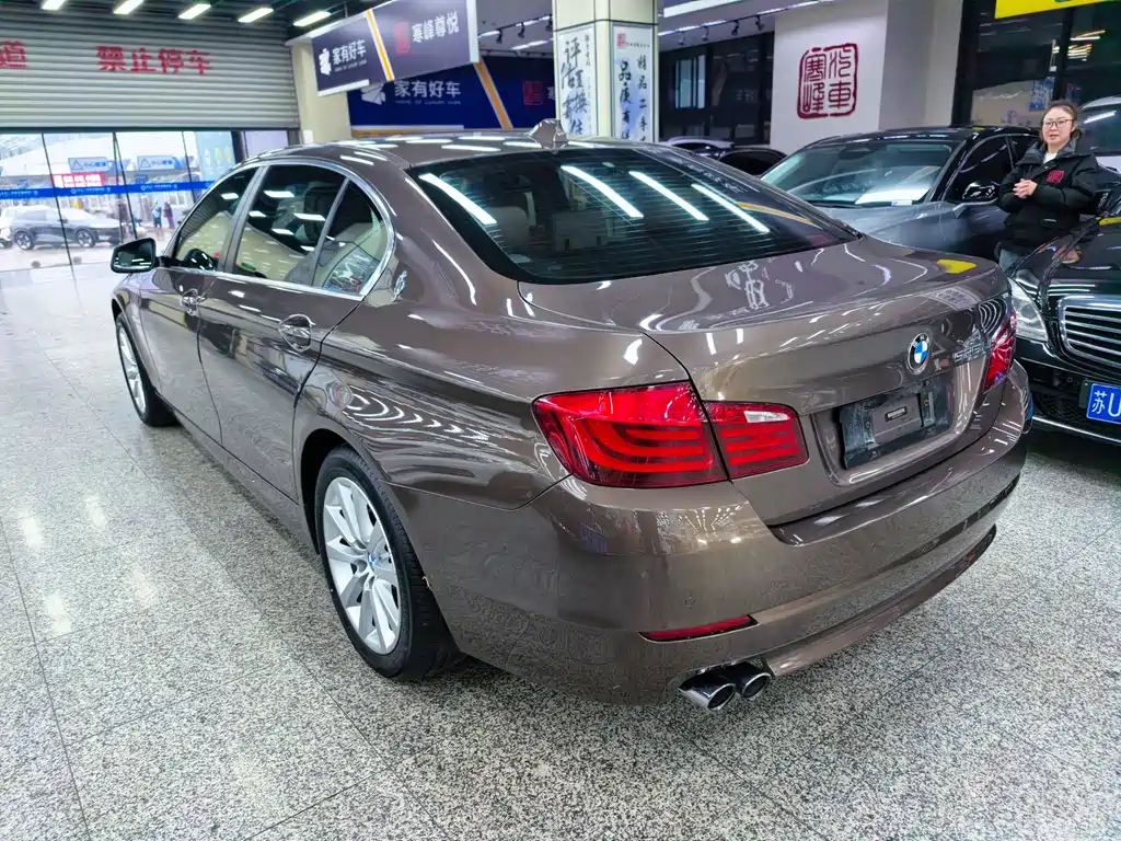 BMW 5 Series 2013 — фото 6