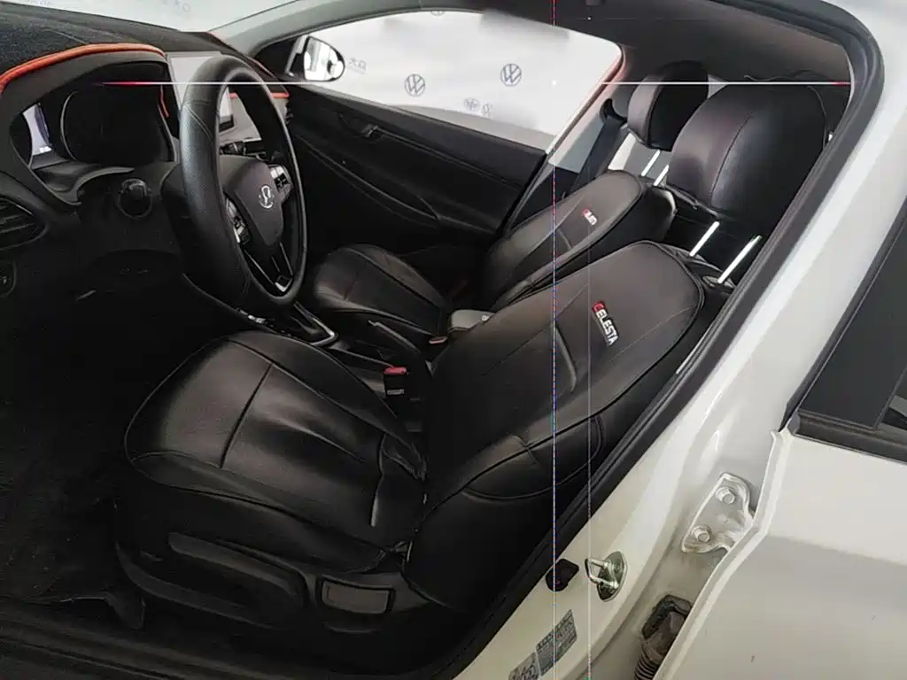 Hyundai Elantra 2021 — фото 15