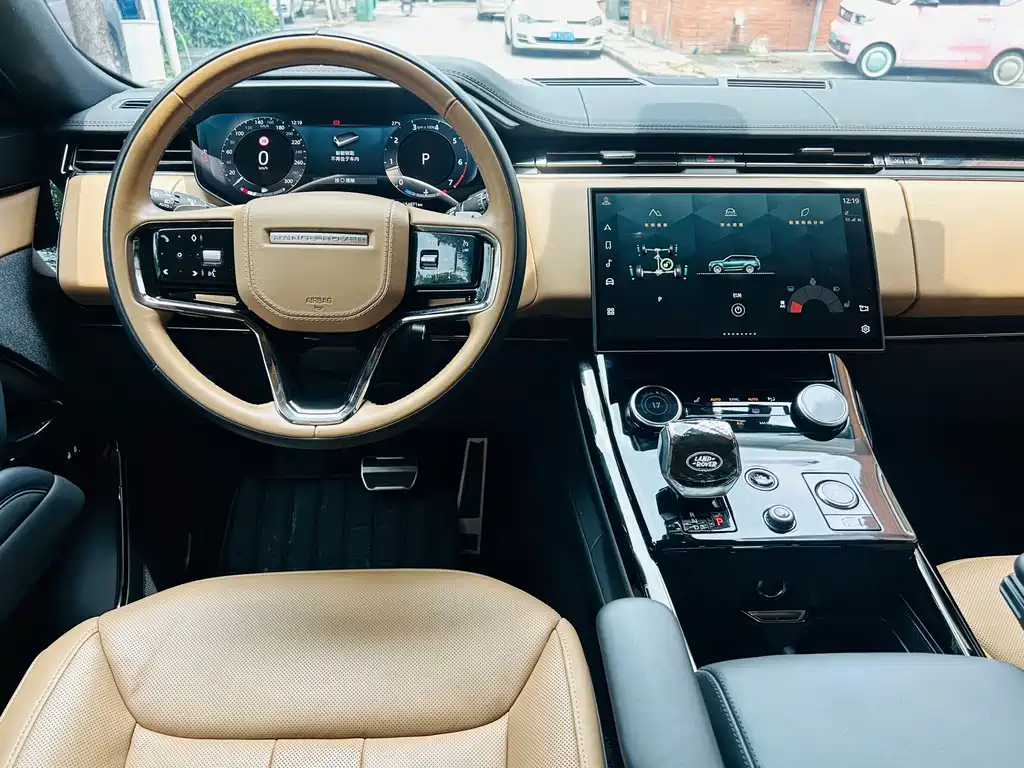 Land Rover Sport 2023 — фото 15