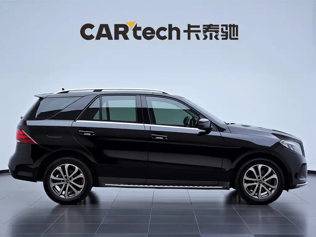 Mercedes-Benz GLE 2018 — фото 4