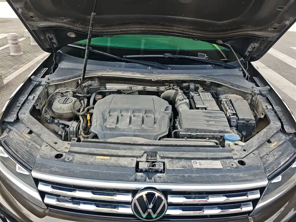 Volkswagen Tiguan L 2021 — фото 20