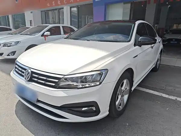 Volkswagen Lamando 2021