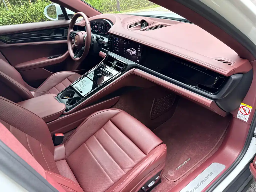 Porsche Panamera 2025 — фото 12