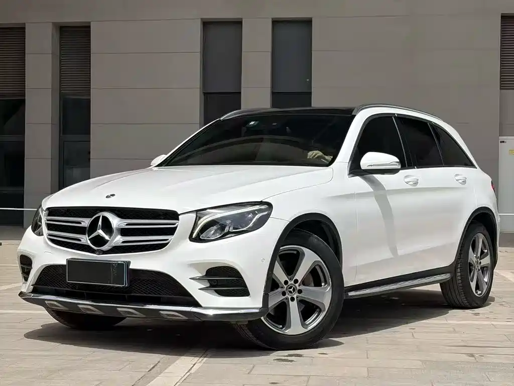 Mercedes-Benz GLC 2017 — фото 1
