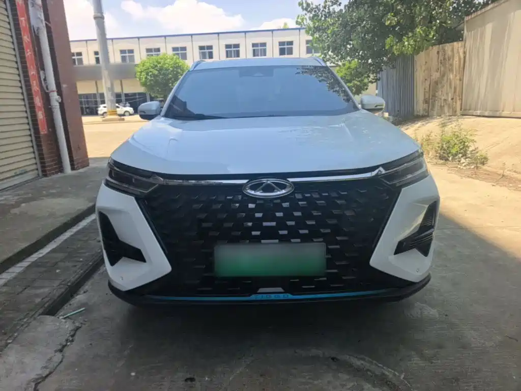 Chery Tiggo 8 PRO NEV 2024 — фото 3