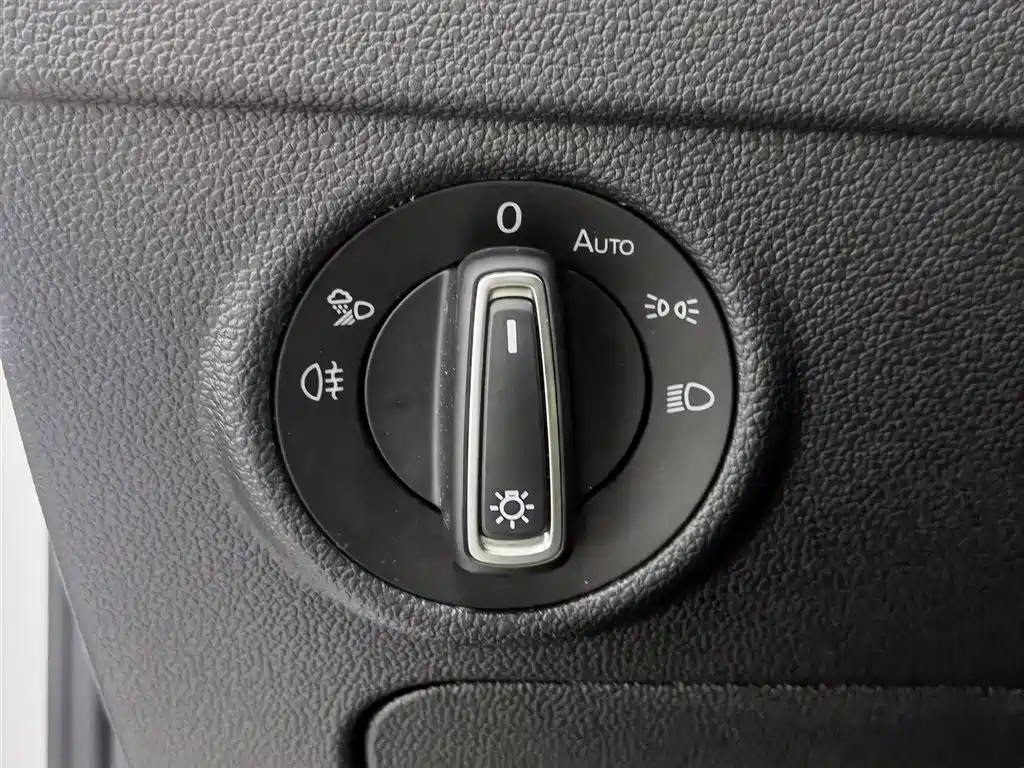 Volkswagen Tiguan L 2024 — фото 21