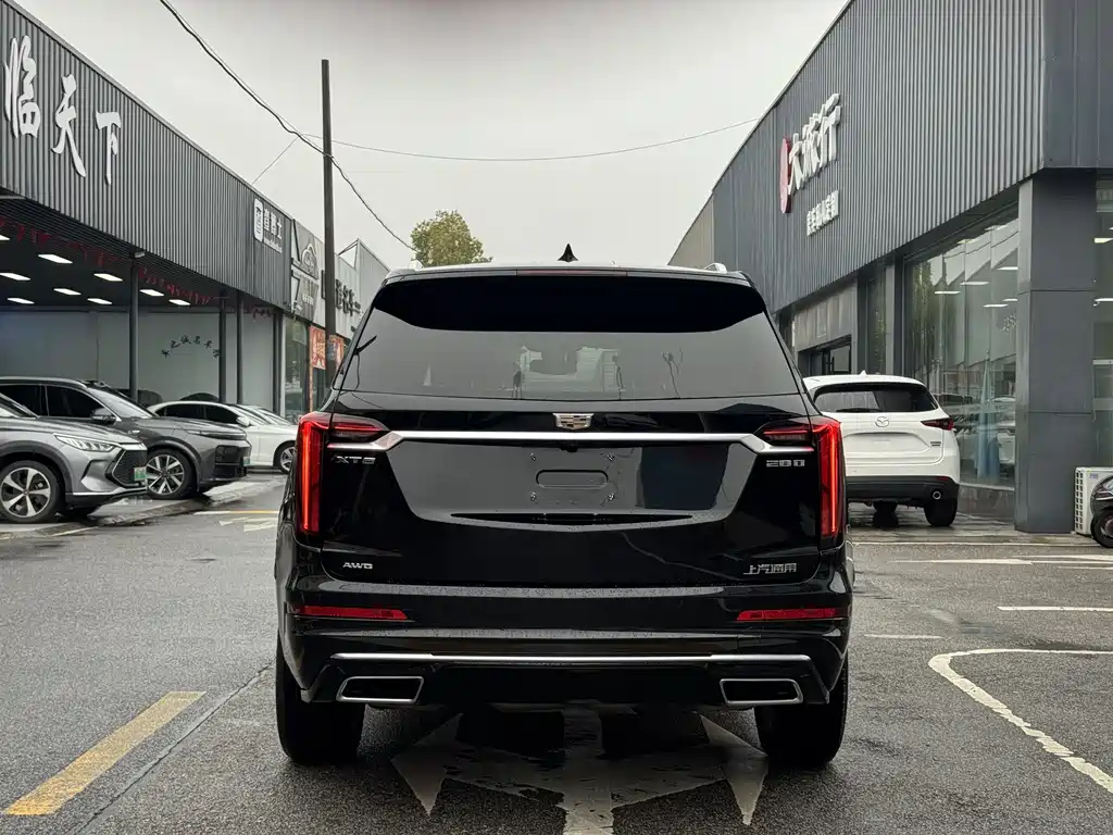 Cadillac XT6 2020 — фото 15