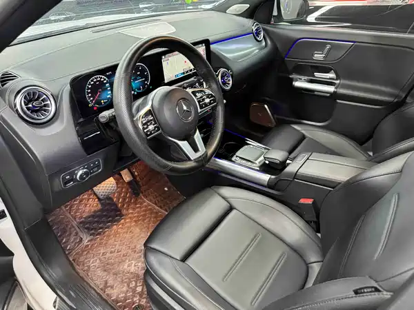 Mercedes-Benz GLA 2020