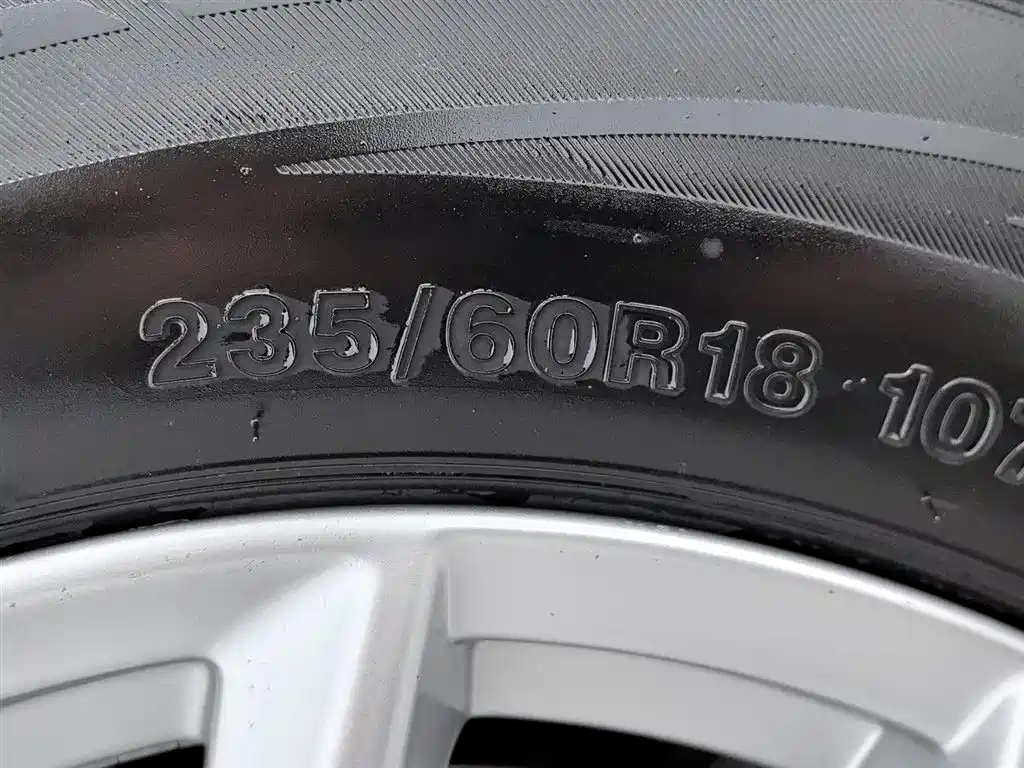 Volvo XC60 2020 — фото 24