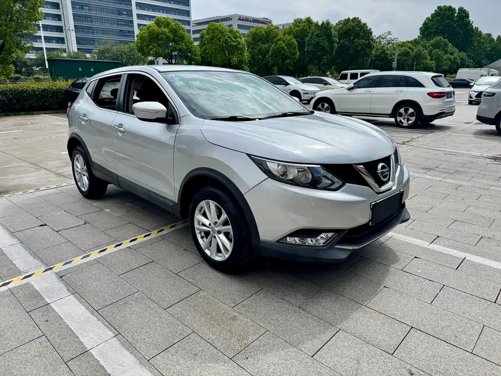 Nissan Qashqai 2016 — фото 3
