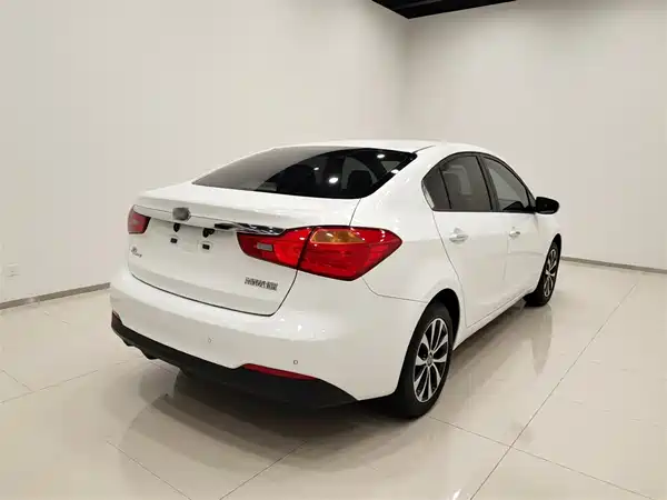 Kia K3 2015
