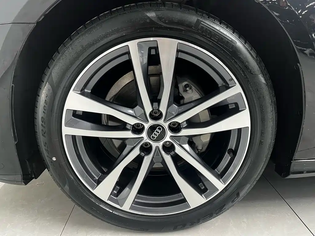 Audi A6L 2024