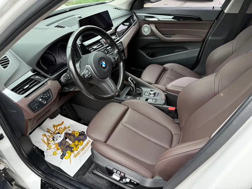 BMW X1 2022 — фото 4