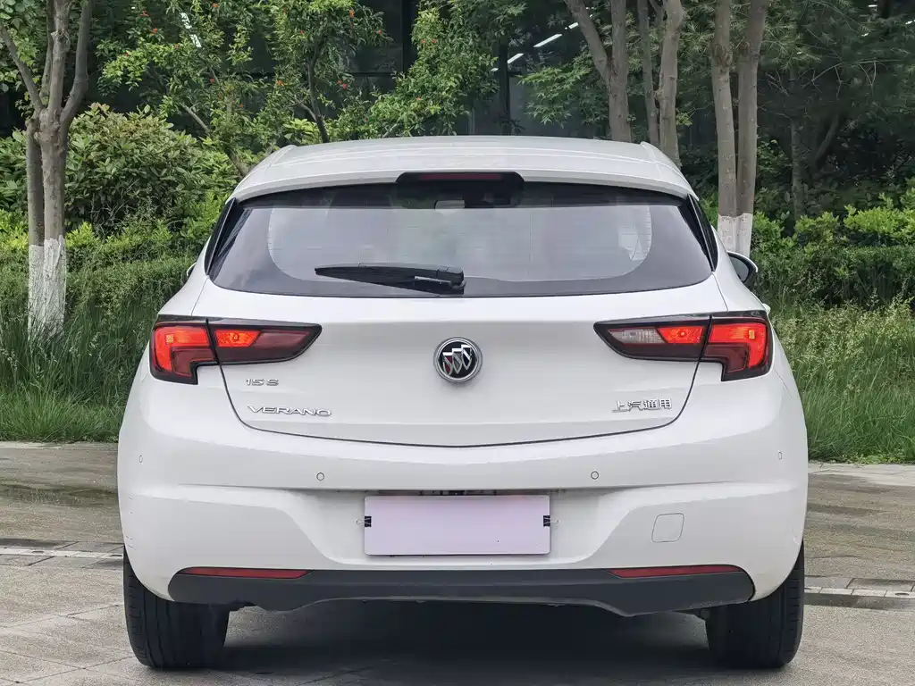 Buick Verano 2018 — фото 12