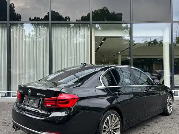 BMW 3 Series 2019