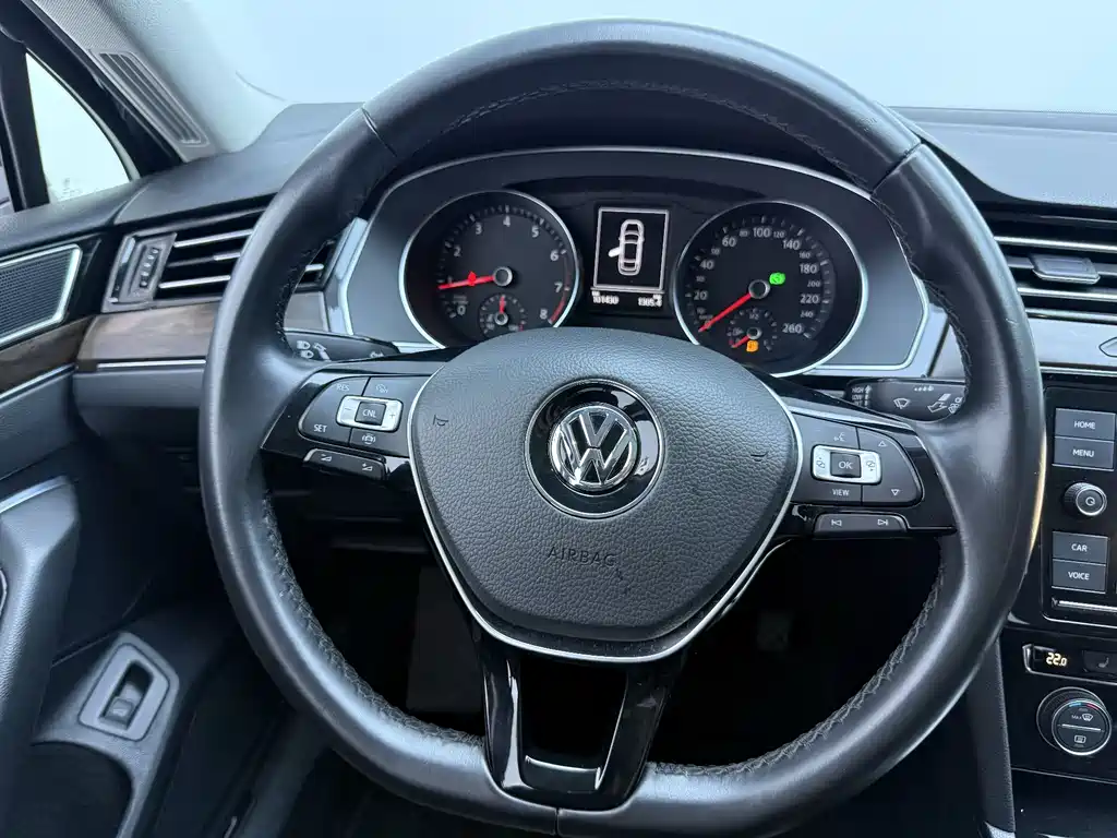 Volkswagen Magotan 2019 — фото 17