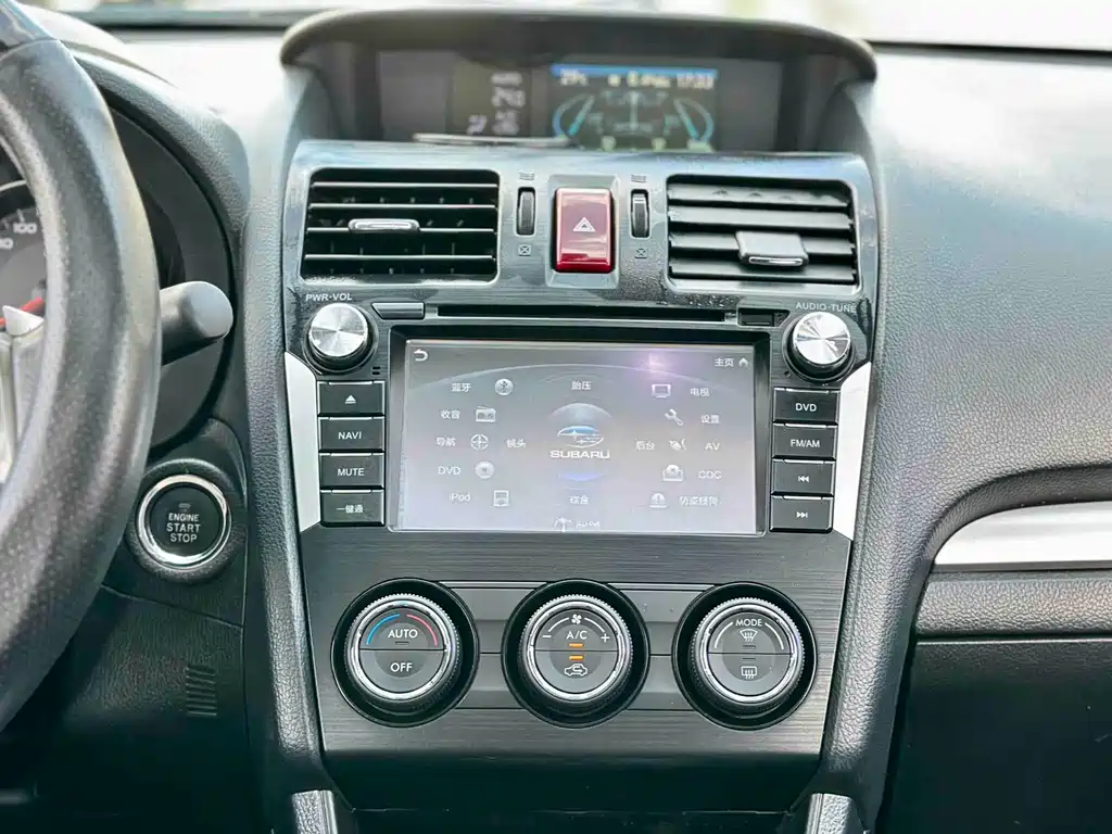 Subaru XV 2014 — фото 16