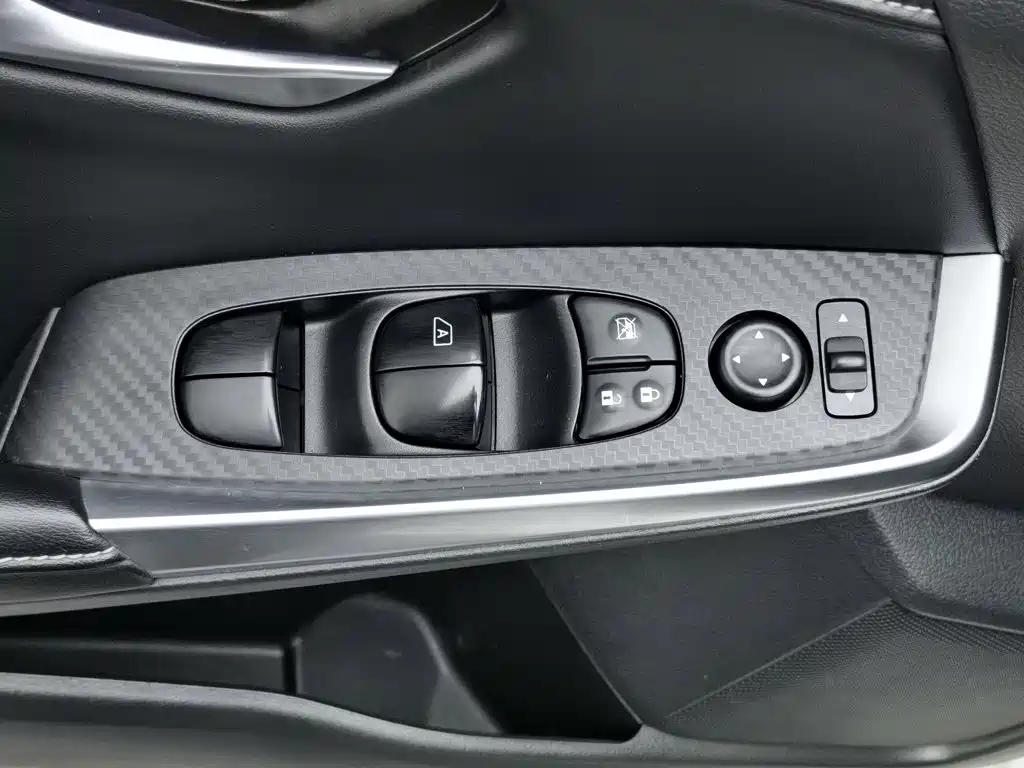 Nissan Sylphy 2021 — фото 9
