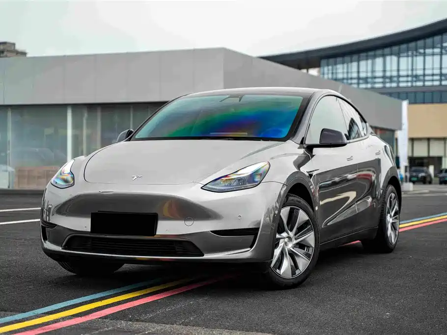 Tesla Model Y 2022 — фото 1