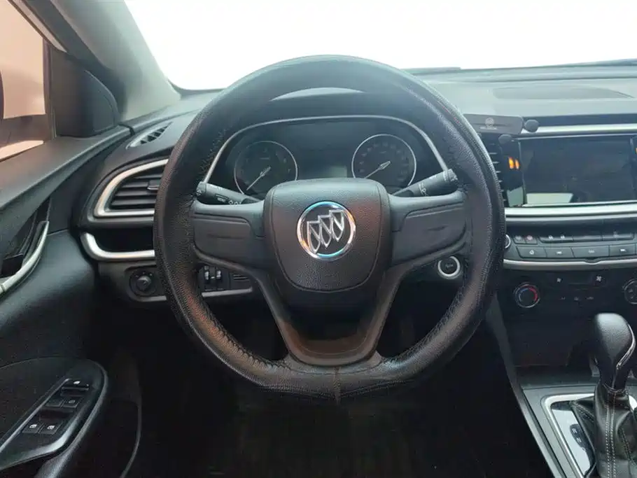 Buick Excelle 2020 — фото 15