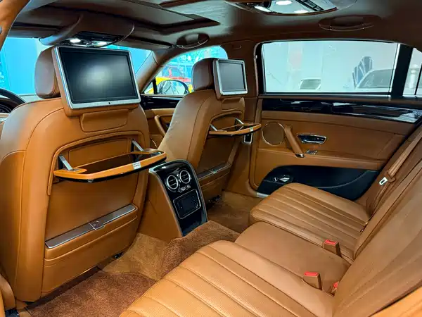 Bentley Flying Spur 2014
