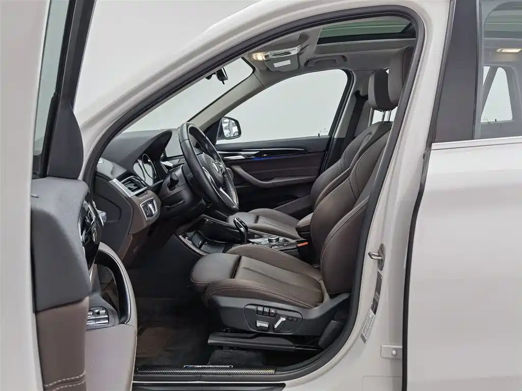 BMW X1 2022 — фото 10