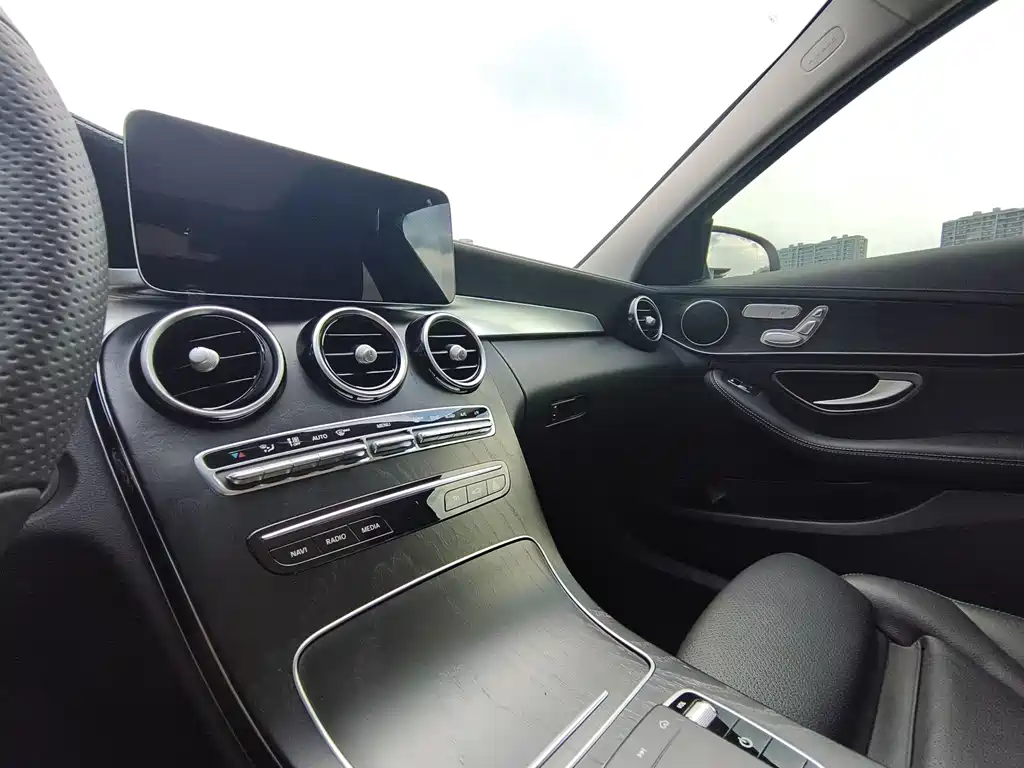 Mercedes-Benz C-Class 2020 — фото 14